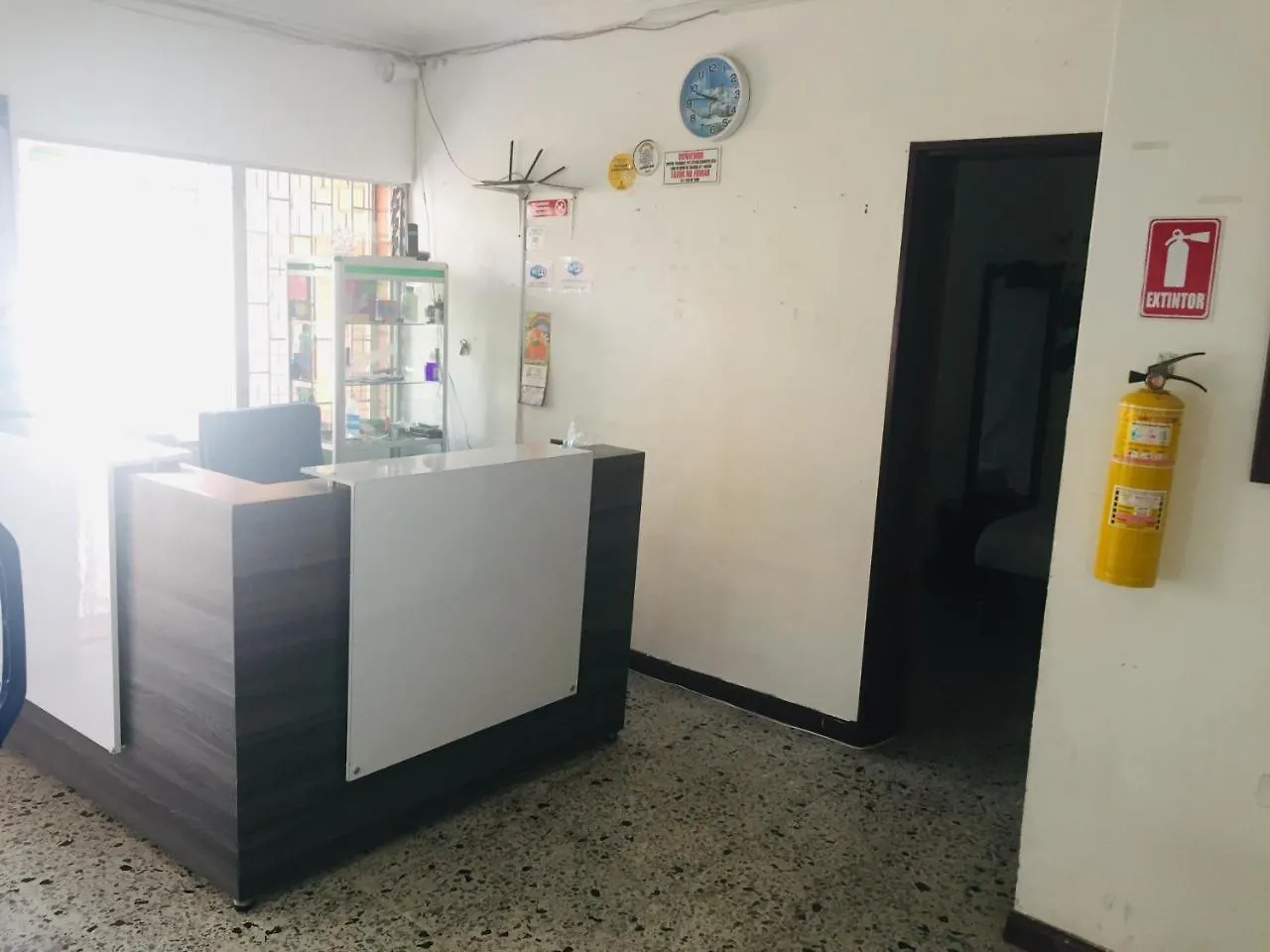 Hostal La Floresta Medellin 0*,  Colombia